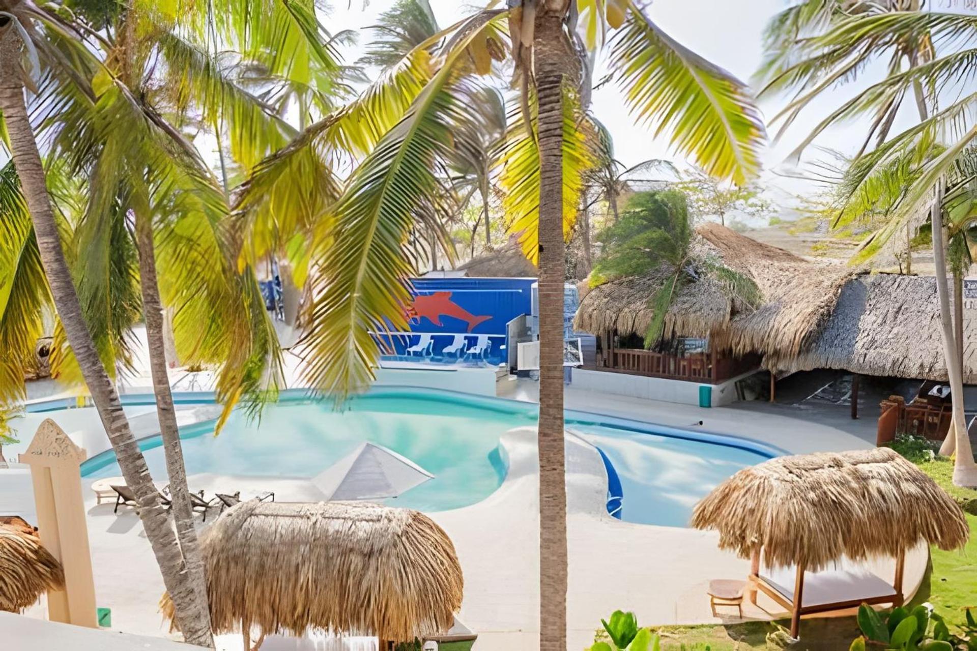 Playa Palmeras 酒店